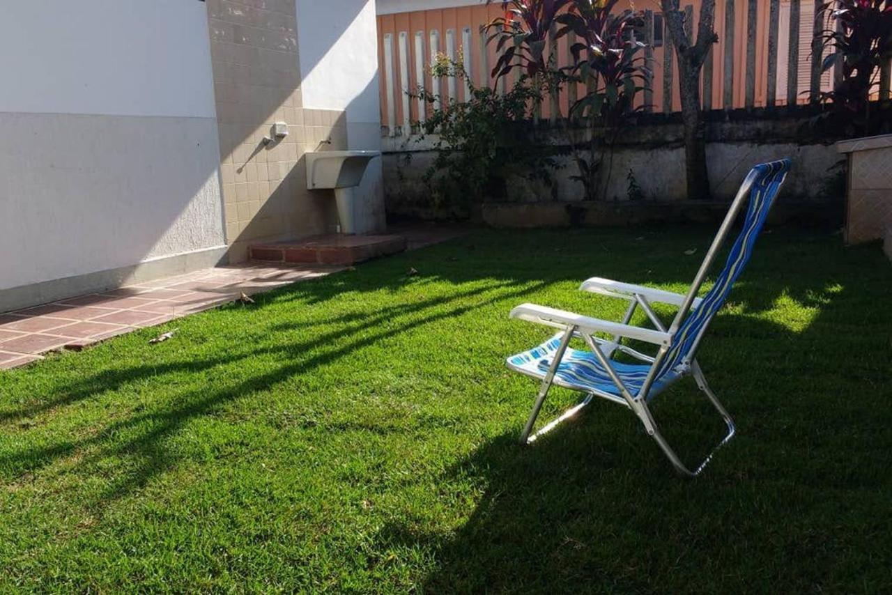 Tranquilidade A Alguns Passos Da Praia - Churrasqueira, Super Wi-Fi! Matinhos Exterior foto